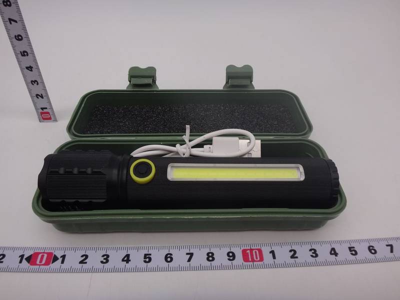 Фонарик аккумул. в чехле (YJ-2822)(09047)