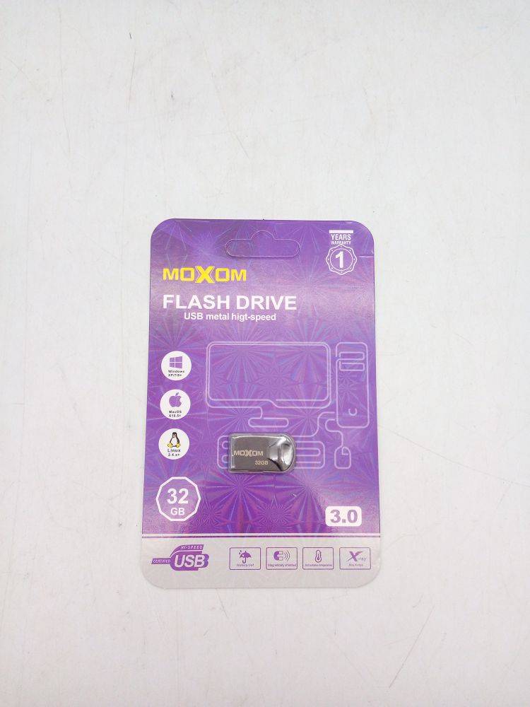Флеш-накопитель 32Gb MOXOM (02704)